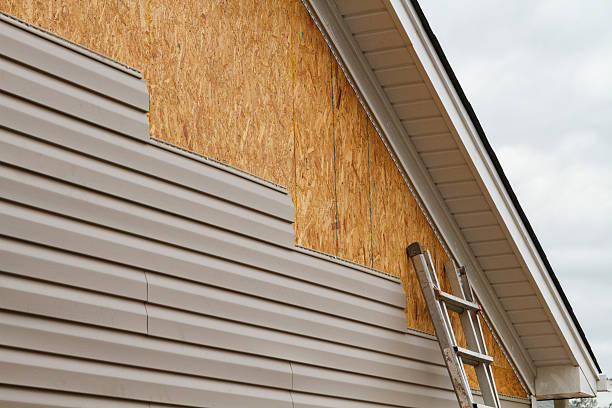 24/7 Emergency Storm Damage Siding Repair experts in Medina, NY